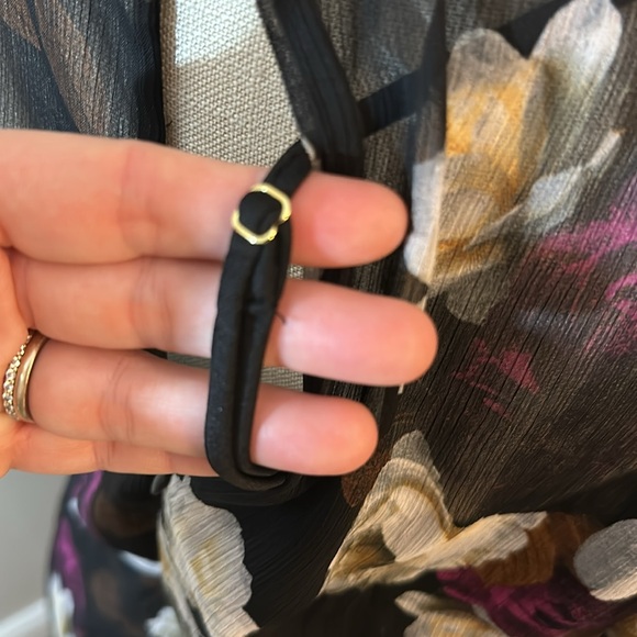 New Clavin Klein Faux Wrap Black Floral Dress Size 8 - Picture 11 of 14